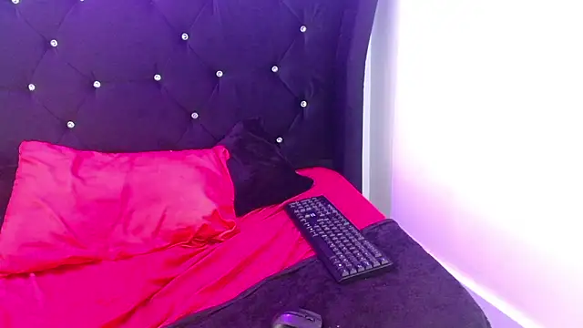 Show de Angel_adrien na webcam