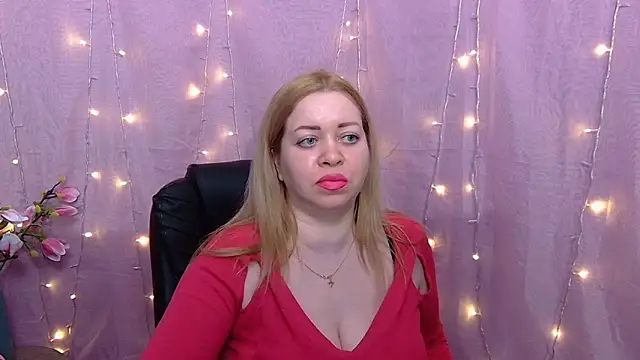 Chat +18 de OliviaVerr ao vivo