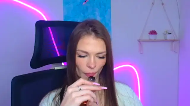 Lina_Loveuu: απευθείας συνομιλία ΧΧΧ