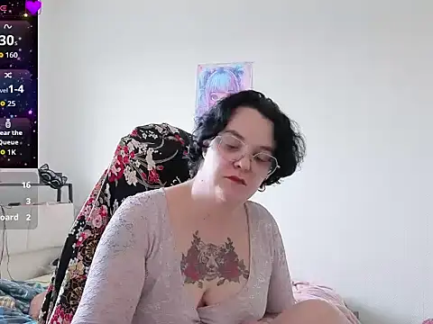 Chat +18 de lunatigre4 ao vivo