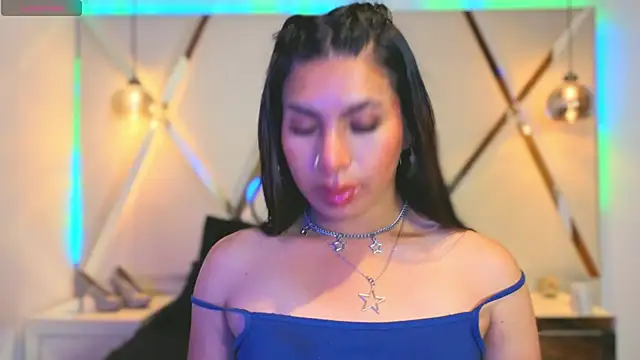 MeelFox 在線直播表演