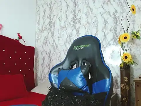 Ailanys_Miller élő XXX-chatje