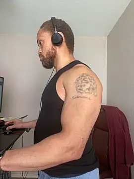 Fathero1timeのライブXXXチャット