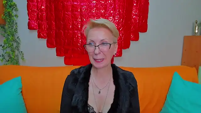 iamyourdream89n Live XXX chat