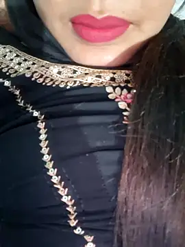 MissGitanjali 即時 XXX 聊天