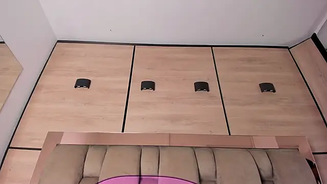 แชท XXX สดของ karol_lewiss