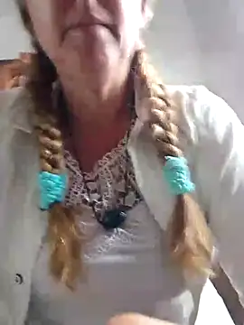 Chat +18 de MILEIDE980 ao vivo