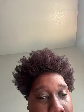 Chat XXX en directo de bigmama_deshayyy