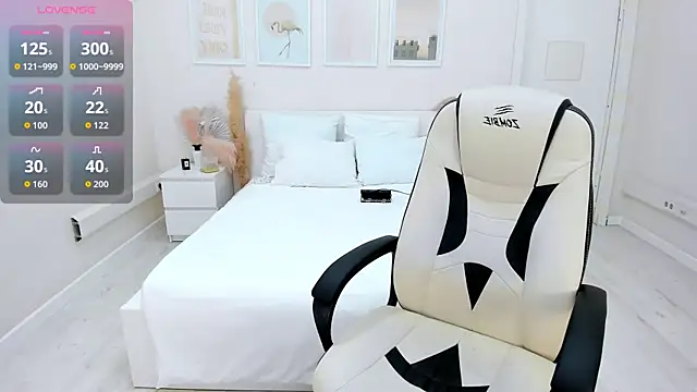 HelenaRegal's Live XXX Chat