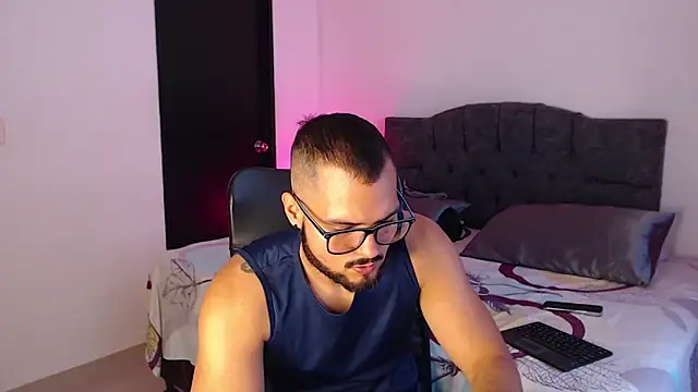 Chat XXX ao vivo de yourfavoritesbj