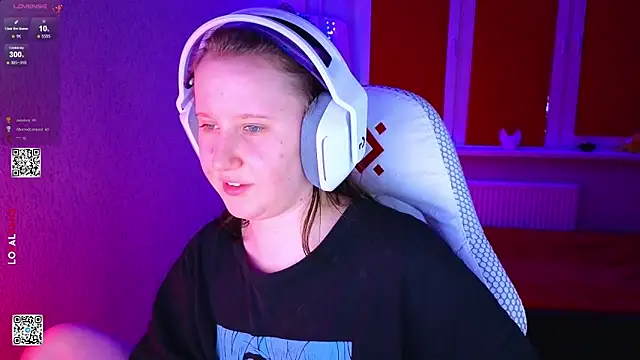 mon_lola: απευθείας συνομιλία ΧΧΧ