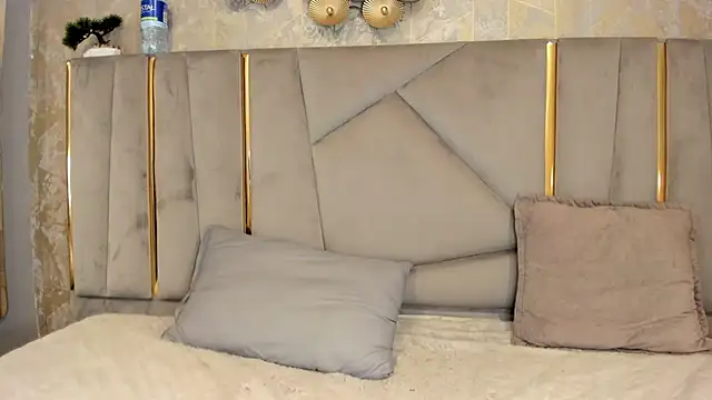 Sariitaa_n Live XXX chat