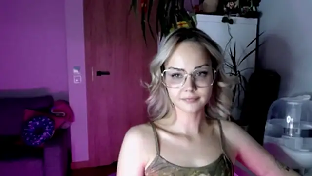 LexiexPlay – Naživo XXX chat