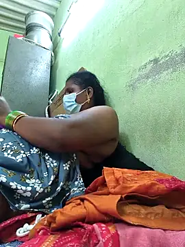 Tamilselviroja-のライブXXXチャット