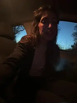 Czat XXX na żywo – Amani_thewolf