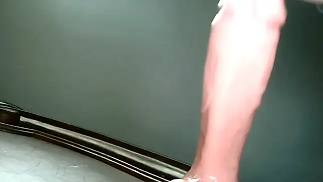 SitOnMyFace8426 – Live XXX-chat