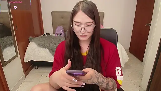 Miley_Baker – Kamerová šou