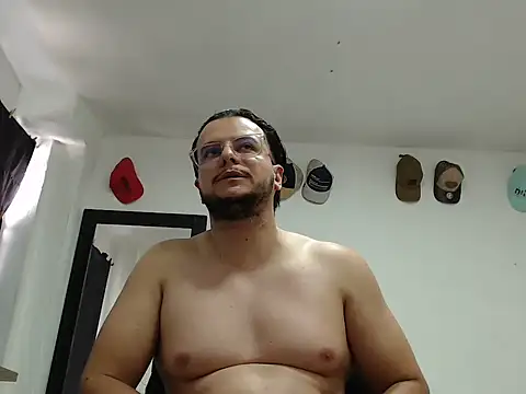 cloudsxxx's Live XXX Chat