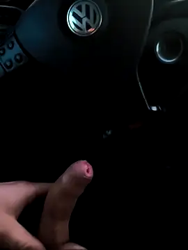 Yolinga205 Show in webcam