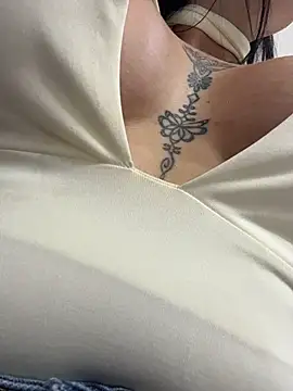 Rafaellaz live XXX chat