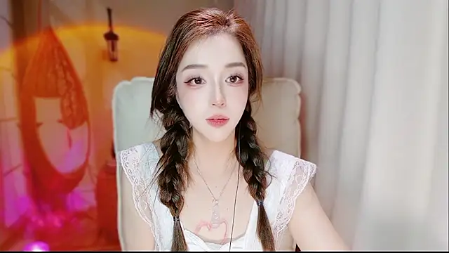 Chat XXX en directo de zizi-a