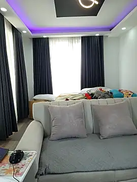 Chat +18 de evasweett__ ao vivo