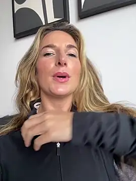 Chat XXX en directo de Thescorpionfr_