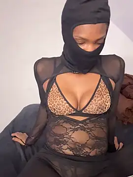 KiaraAmara 웹캠 쇼