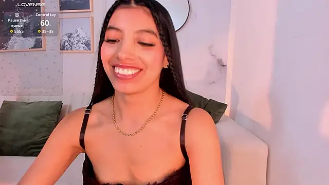 XXX chat uživo modela Tiffany_Low