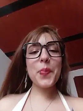 XXX chat uživo modela Lauren-lau