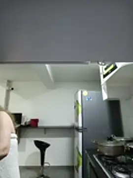 sasi_luna Chat XXX live