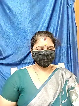 Pokazy przed kamerką – sushma26