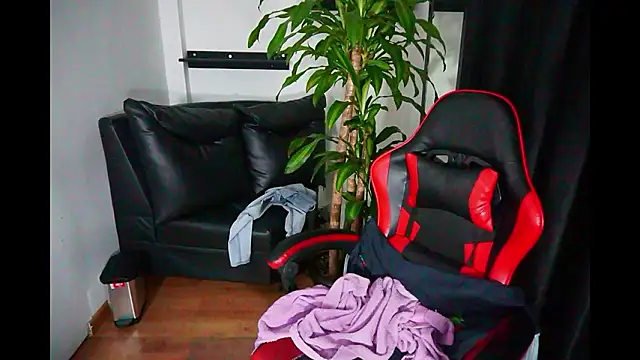 _sharlotte777 – Naživo XXX chat