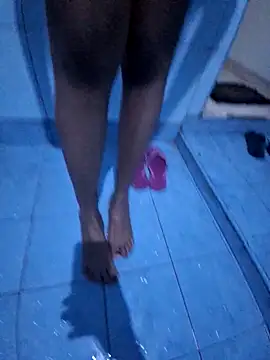 DubaiBitch03 Webcamshow