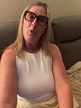 Chat XXX ao vivo de Mrsmoggy