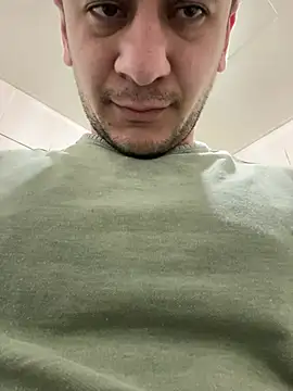 Chat XXX en directo de Cruel00