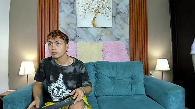 Chat XXX en directo de VERY_HOT_GUYS