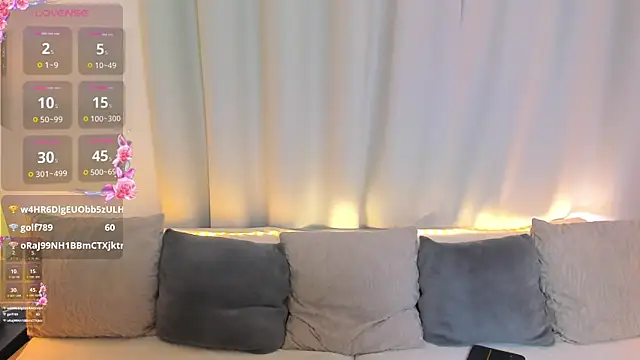 SinLuna_ Live XXX Chat