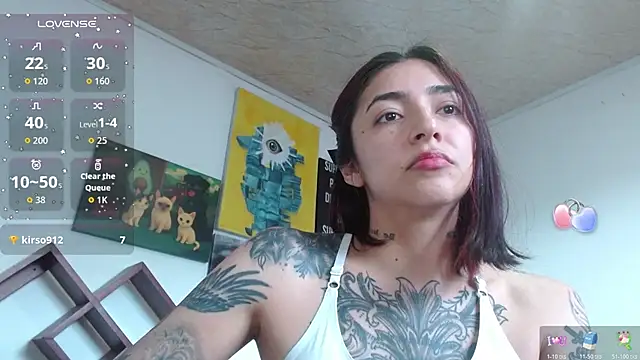 ZoeBakers_'s Live XXX Chat