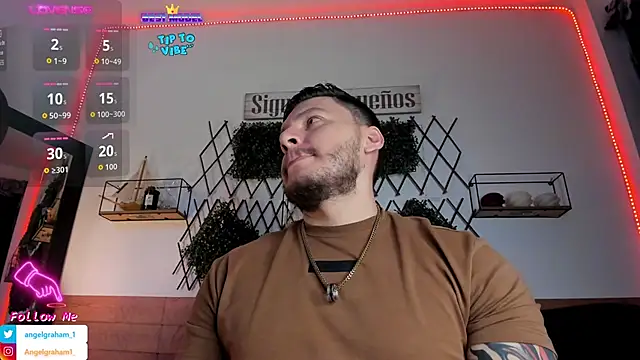 Angelgraham_1 – Kamerová šou