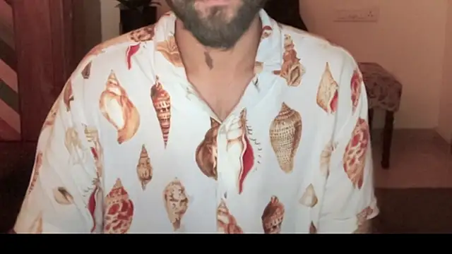 Chat +18 de MakeMeAwareAah ao vivo