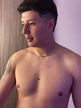 Goldenknight33 – Kamerová šou