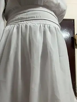 kavyababy00 Show in webcam