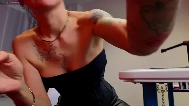 Sembang XXX Secara Langsung EmilyyBlake