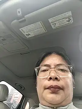 __valentina18のライブXXXチャット