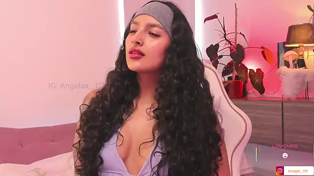 Anngel_1のライブXXXチャット