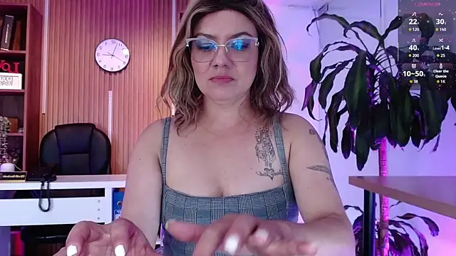 colete_milf 网络视讯表演