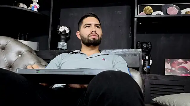 matteosantos Chat XXX in diretta