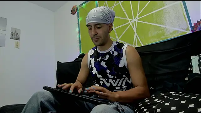 Lord_Apoloのウェブカメラショー