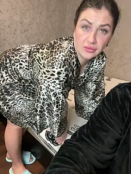 Lubovnikii 网络视讯表演